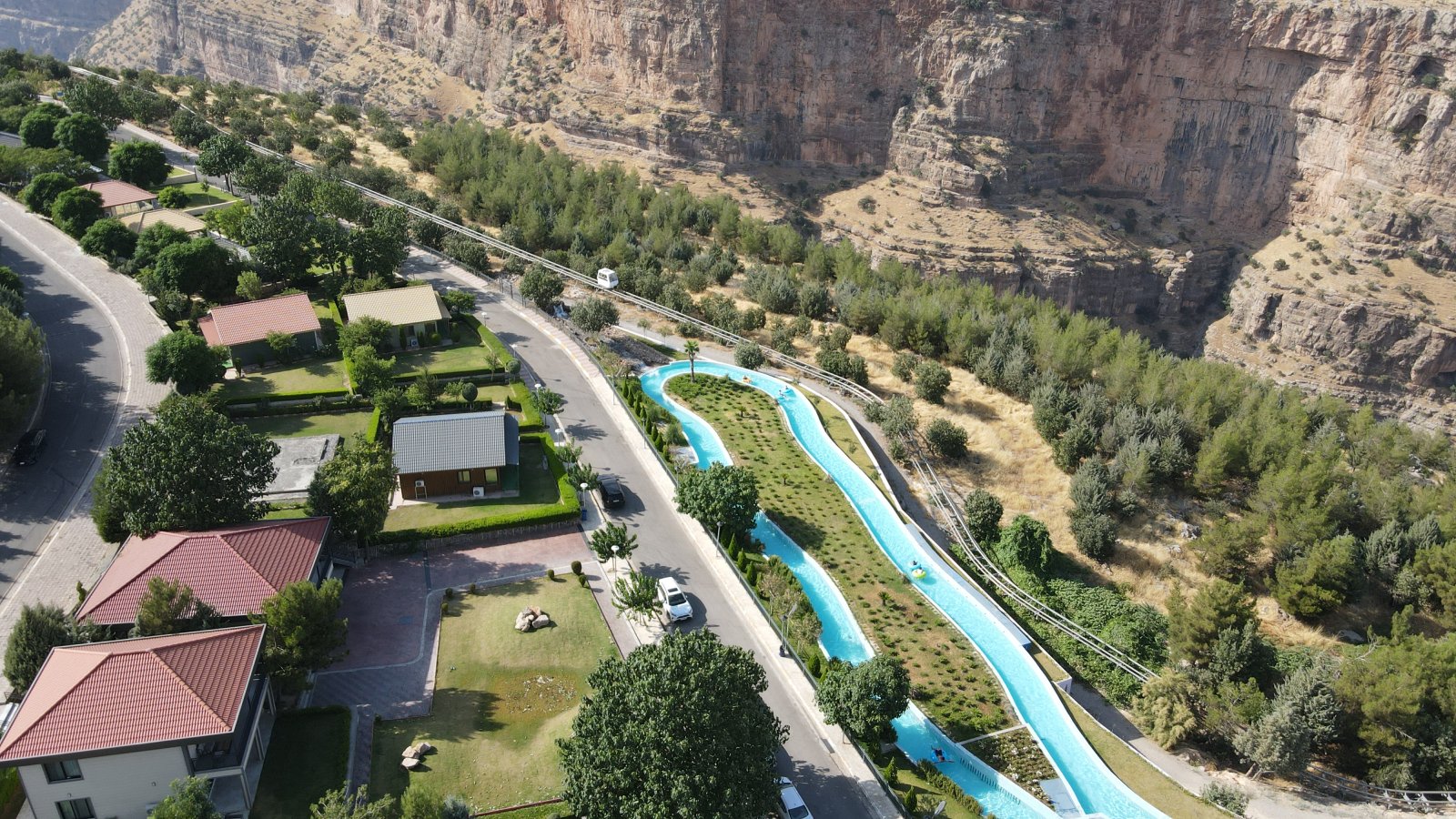 ئاکوا پارکی مێرۆ